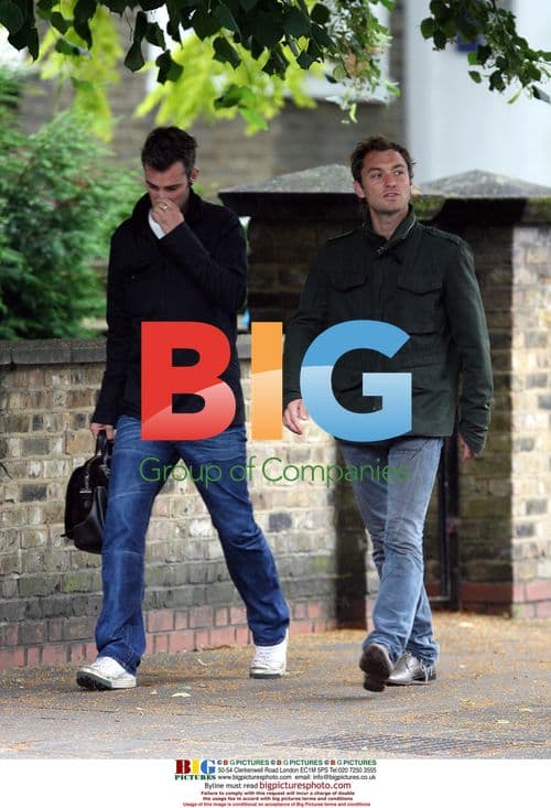 Jude Law Enjoys Lunch with Friends in London