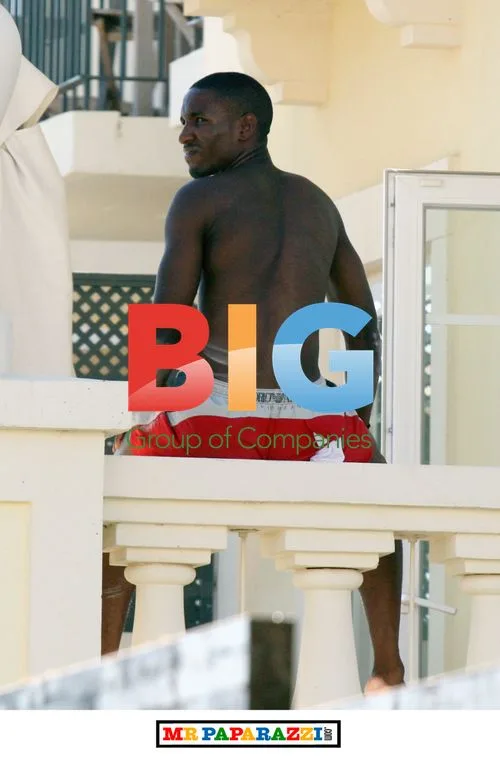 Jermaine Defoe and girlfriend Charlotte Mears on vacation
