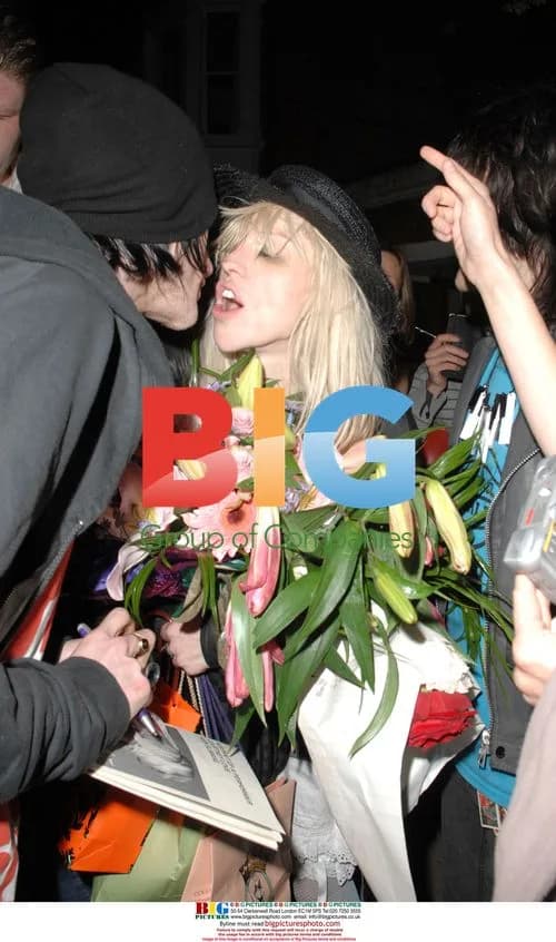 Courtney Love Leaving Birthday Gig