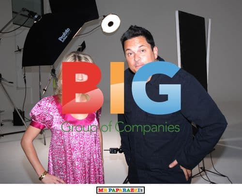 Melanie Slade Poses in Studio