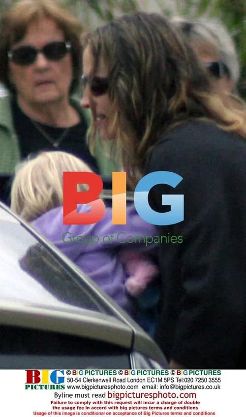 Julia Roberts with Daughter Hazel in Venice