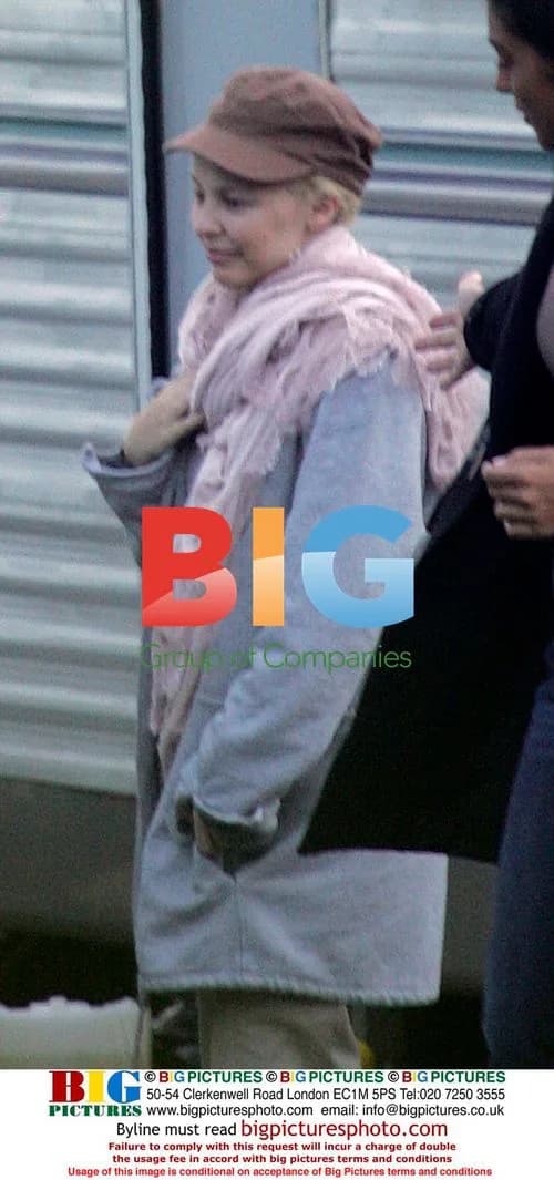 Kylie Minogue on Dr. Who Set