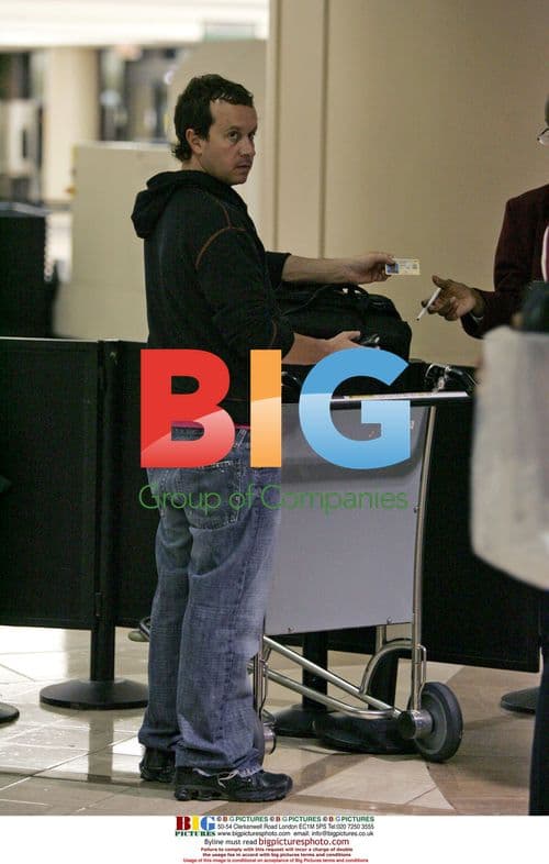 Pauly Shore Flashes Underwear at LAX