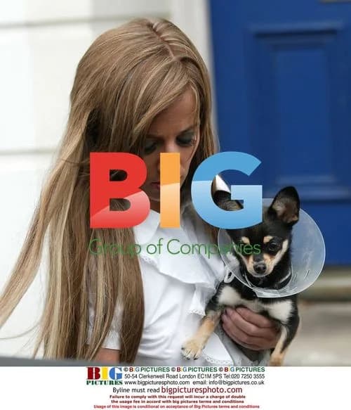 Chantelle Houghton Leaves Home with Dog