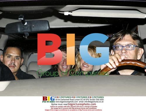 Paulina Rubio's First Concert as Married Woman