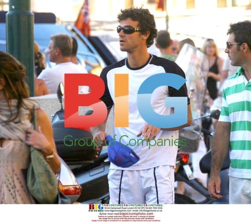 Celebs in Saint-Tropez - Naomi and Gustavo