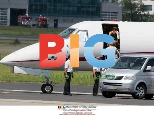 Brad Pitt and Angelina Jolie board private plane with family