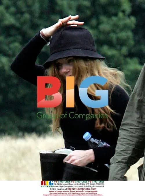 Geri Halliwell out for a stroll