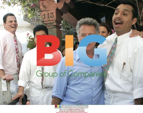 Dustin Hoffman Leaving the Ivy Restaurant