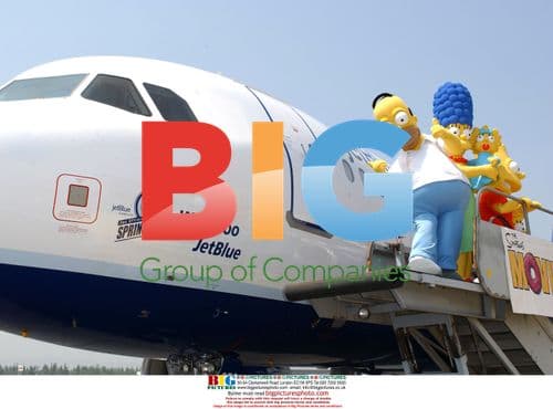 Simpsons Cast at JetBlue Unveiling