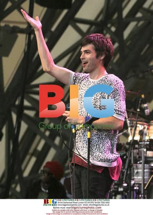 Alex Greenwald supports Lily Allen at Eden Sessions