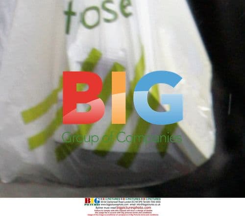 Daniel Radcliffe Receives Final Harry Potter Book