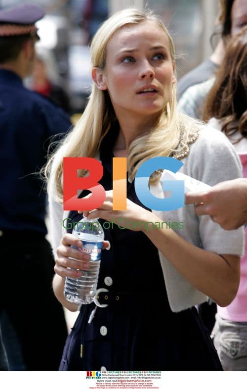 Nicolas Cage on set of 'National Treasure'