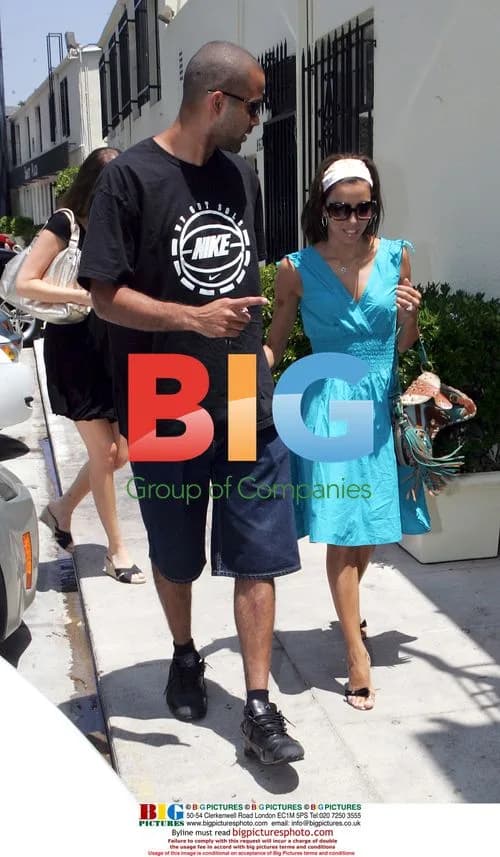 Eva Longoria at Nail Salon and Lunch