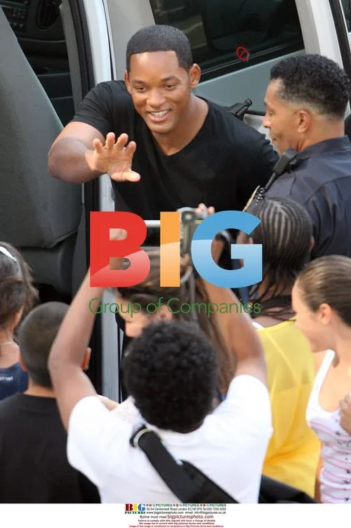 Will Smith on the set of "John Hancock"