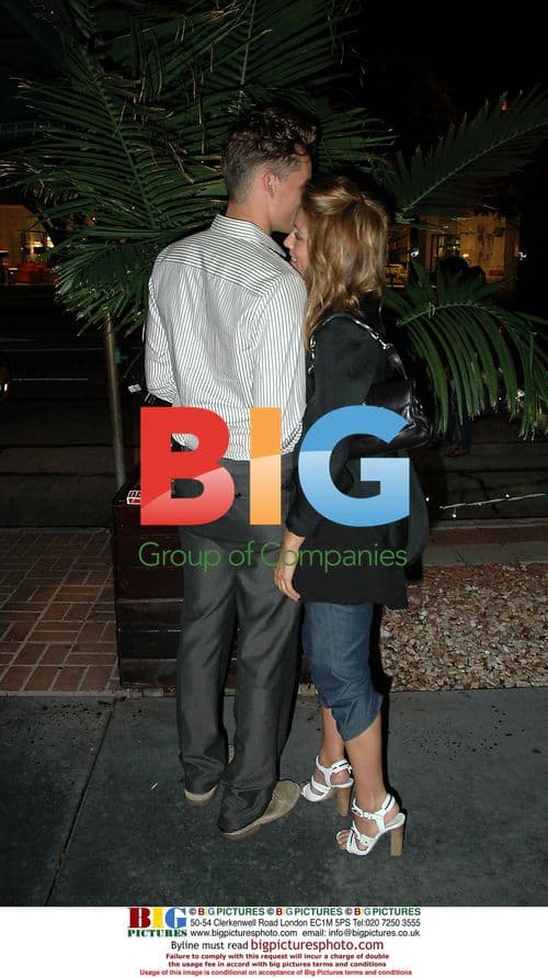 Jennifer Esposito and Austin Nichols at Madeos Restaurant