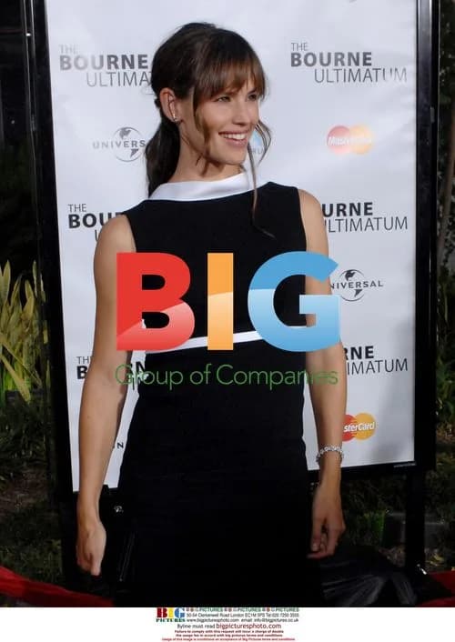 Jennifer Garner at 'The Bourne Ultimatum' Premiere