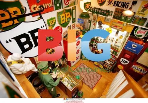 Swedish man turns apartment into petrol station museum