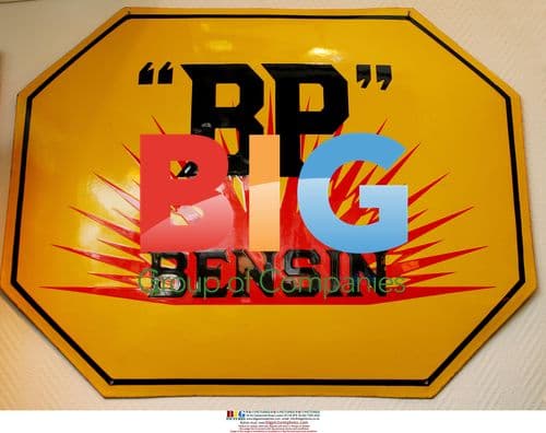 Man Turns Apartment Into Vintage Petrol Station Museum