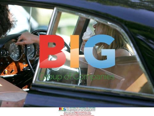 Kate Moss and friends enjoy ride in new Rolls Royce