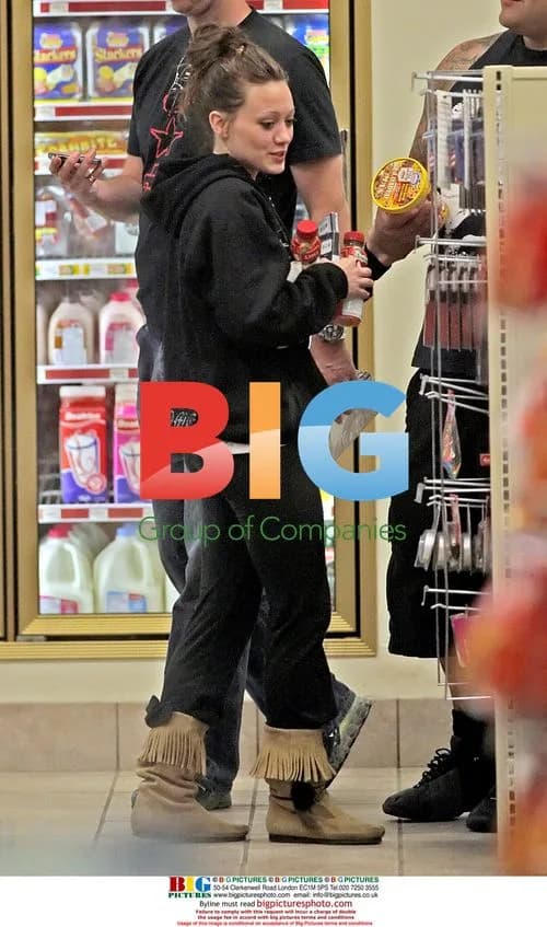 Hilary Duff Midnight Junk Food Stop