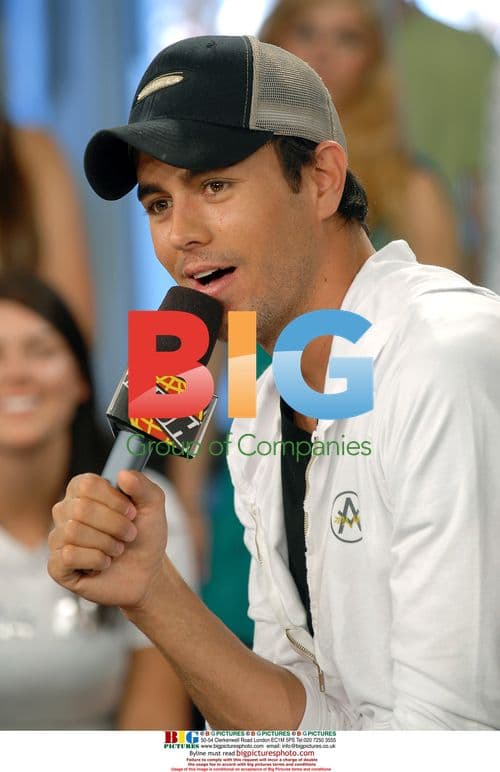 Enrique Iglesias Talks "Insomniac" on MuchOnDemand