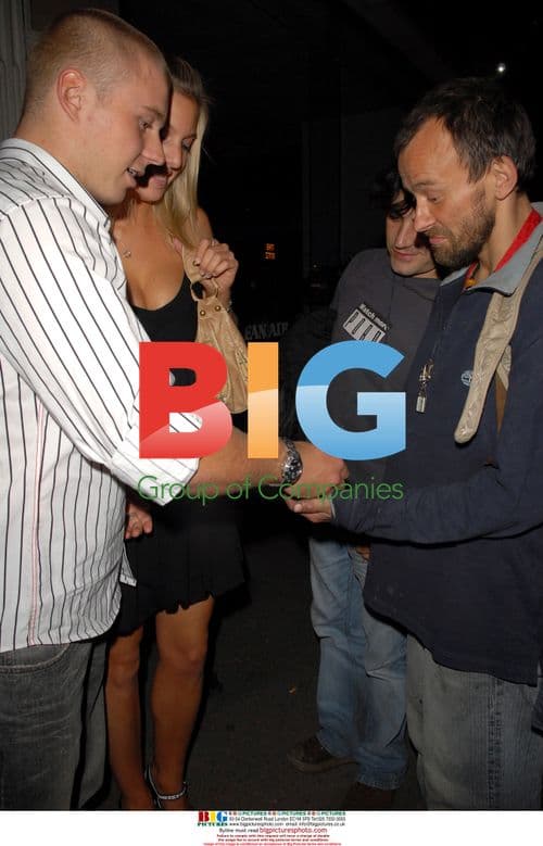 Neighbours stars enjoy night out