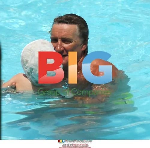 Rod Stewart with Family in Pool