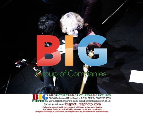 The Thrills play with REM's Mike Mills