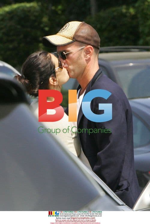 Teri Hatcher and Stephen Kay get intimate after lunch