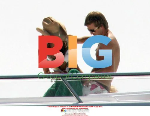 Beckhams Vacation on French Riviera