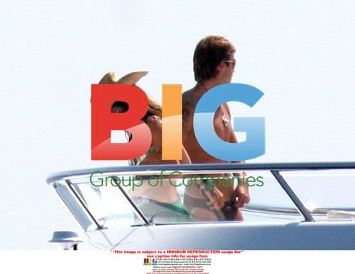 Beckhams Holiday on French Riviera