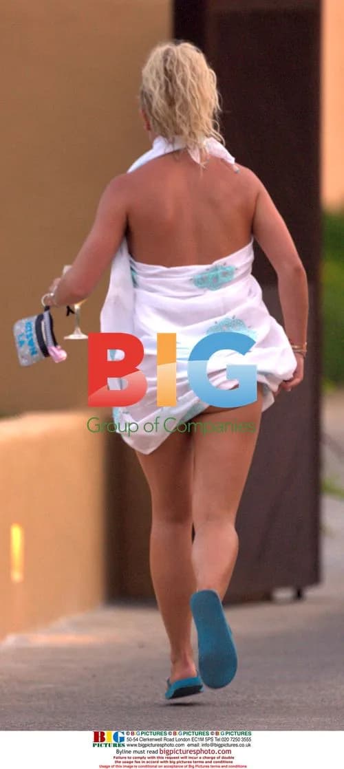 Britney Spears Vacations in Mexico