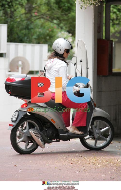 Italian journalist Monica Casti at Rome Airport