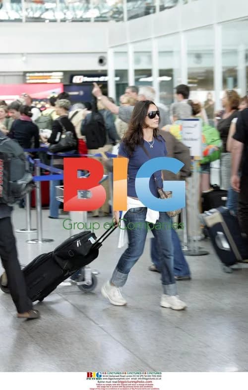Italian journalist Monica Casti at Rome airport