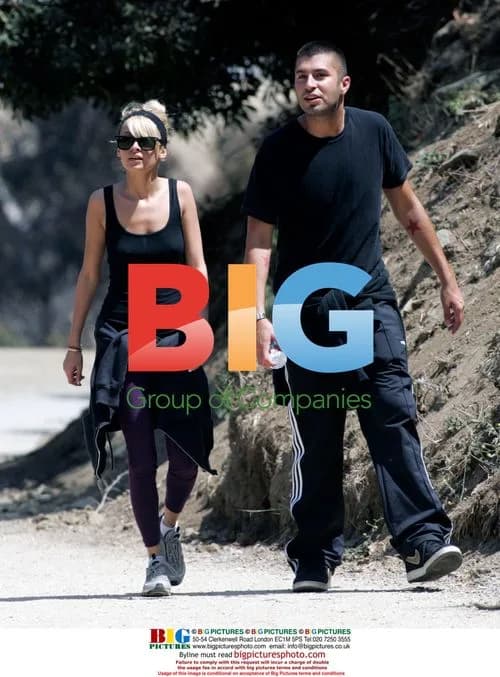 Nicole Richie Hiking in Beverly Hills
