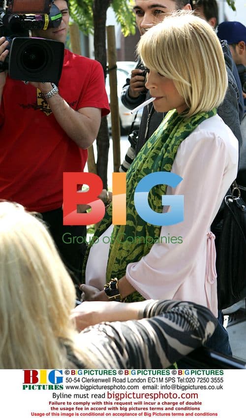 Nicole Richie filming 'Simple Life 2'