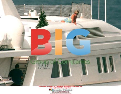 Diana, Dodi Al Fayed on French Riviera