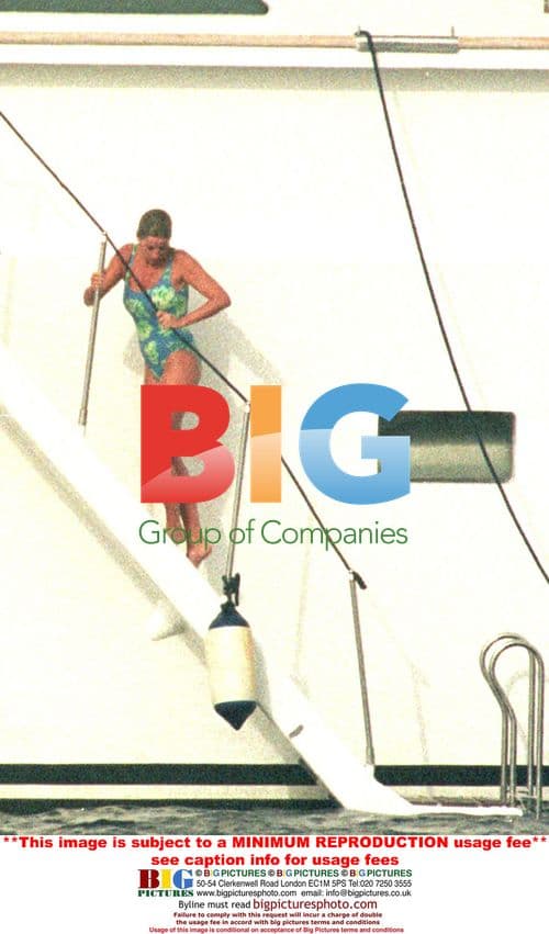 Lady Di and Sons on Holiday in Saint Tropez