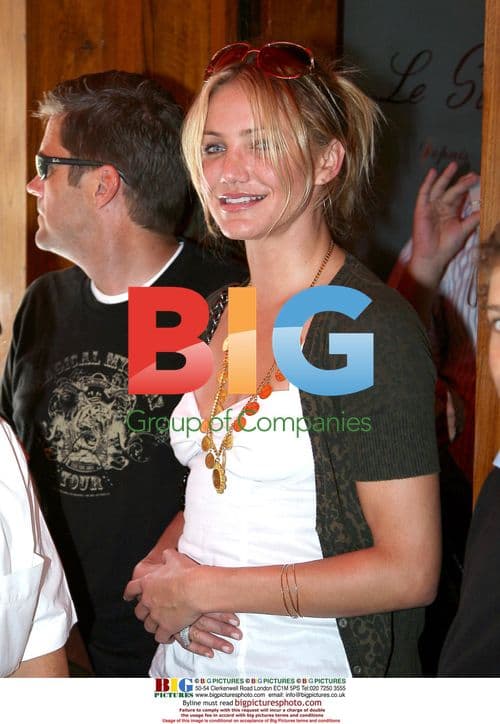 Cameron Diaz in Paris