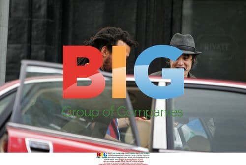 Pete Doherty Leaves Kate Moss's Home