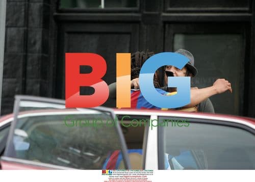 Pete Doherty leaves Kate Moss's home