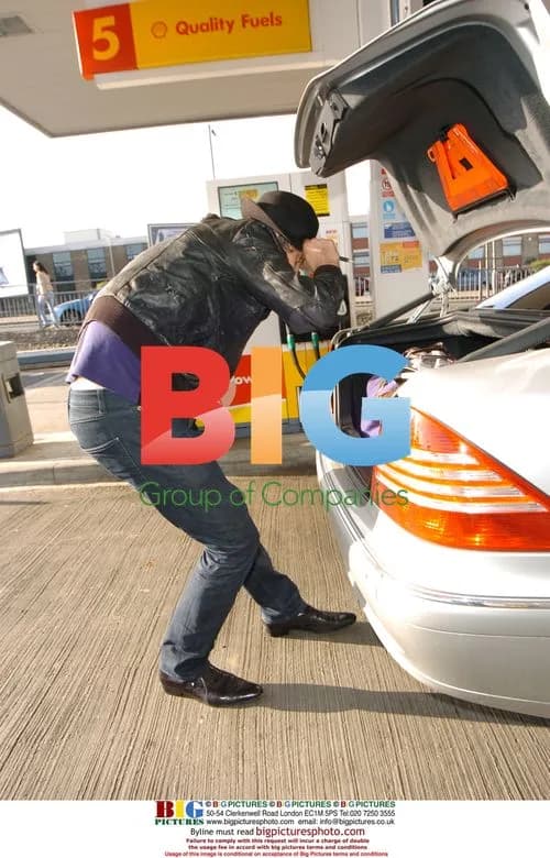 Kate Moss and Pete Doherty at Petrol Station