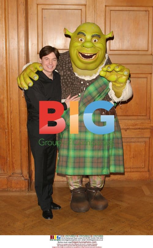 Shrek Honored with Scottish Tartan