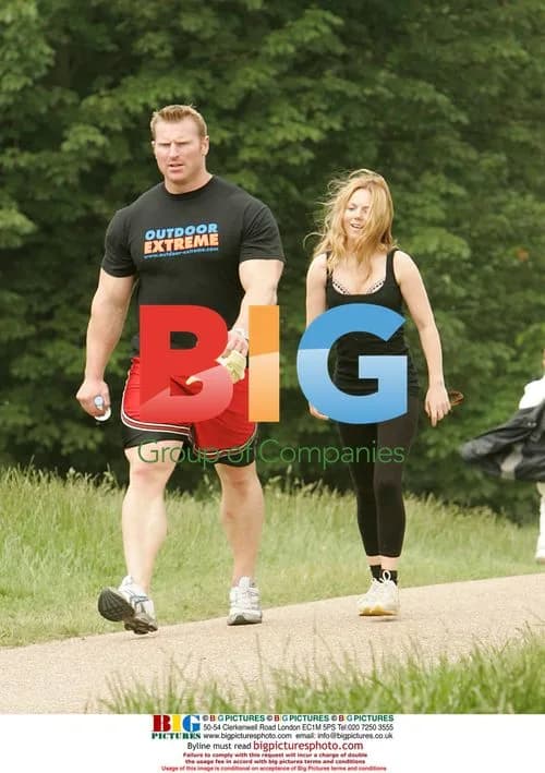 Geri Halliwell goes for fast Hampstead walk