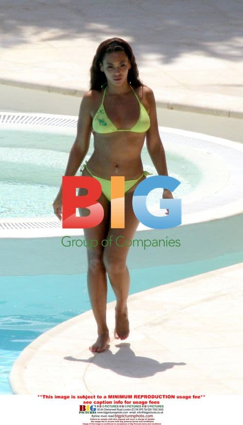 Beyoncé Spends Off-Days in French Riviera