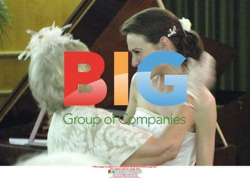 Claire Forlani and Douglay Scott Wed