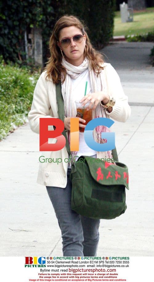 Drew Barrymore's Casual, Hippy Look in Beverly Hills