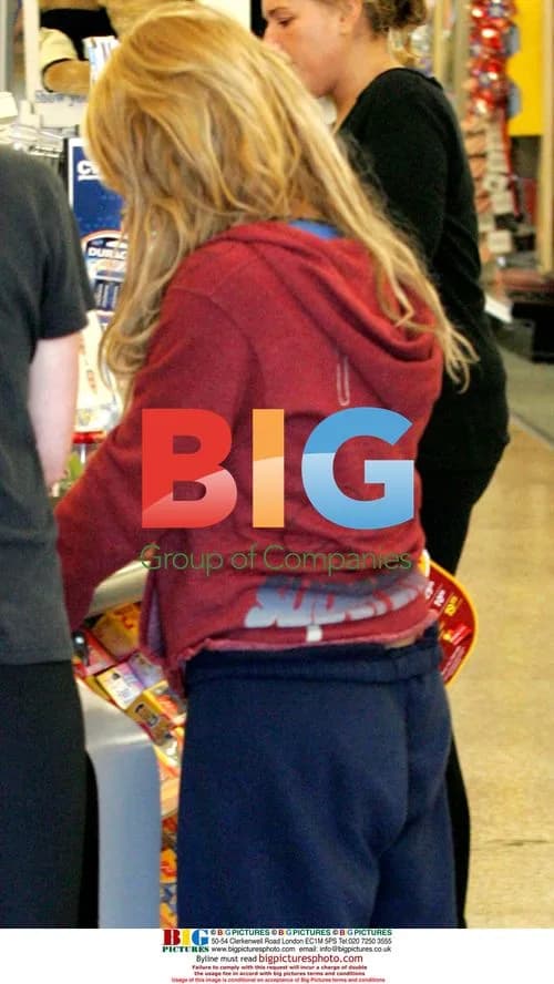 Jessica Simpson's low profile look after reported split