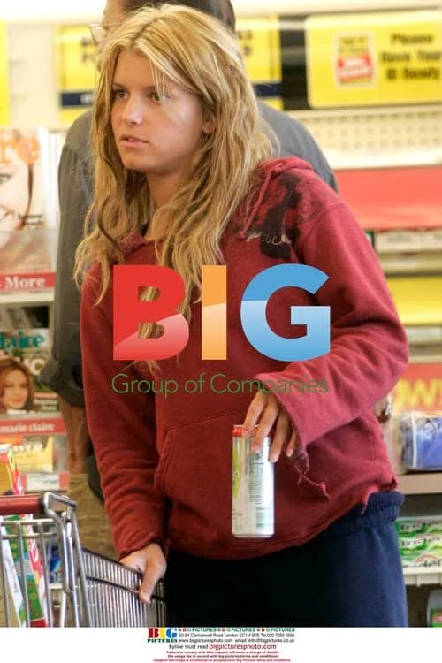 Jessica Simpson's Low Profile Outing